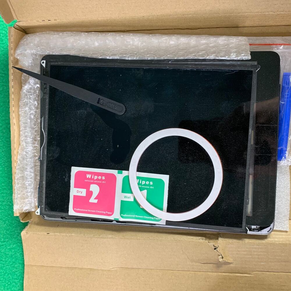Apple iPad 6th Gen (2018) 9.7" Display Screen Quad Core 2.34 GHz for Parts Only